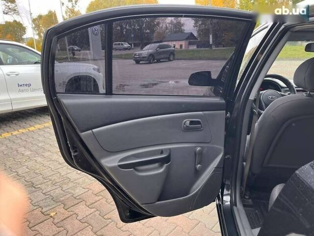 Киа Рио, объемом двигателя 0 л и пробегом 265 тыс. км за 4700 $, фото 20 на Automoto.ua