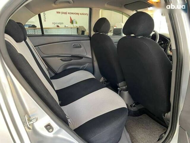 Киа Рио, объемом двигателя 1.4 л и пробегом 98 тыс. км за 5990 $, фото 29 на Automoto.ua