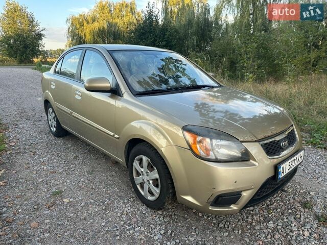 Кіа Ріо, об'ємом двигуна 1.6 л та пробігом 271 тис. км за 4000 $, фото 4 на Automoto.ua