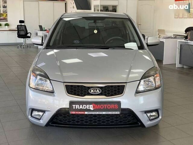 Киа Рио, объемом двигателя 1.4 л и пробегом 98 тыс. км за 5990 $, фото 3 на Automoto.ua