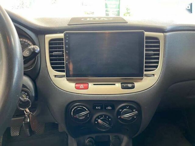 Киа Рио, объемом двигателя 1.4 л и пробегом 98 тыс. км за 5990 $, фото 23 на Automoto.ua