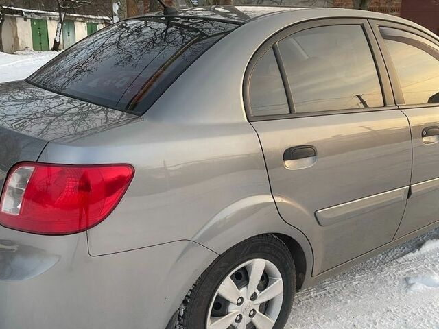 Киа Рио, объемом двигателя 1.4 л и пробегом 340 тыс. км за 3700 $, фото 7 на Automoto.ua