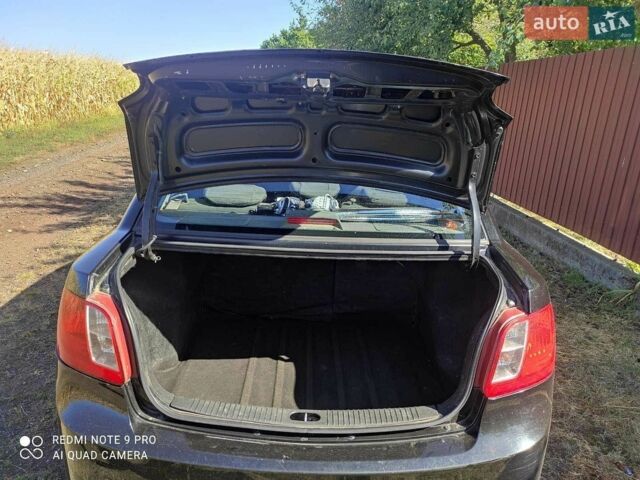 Киа Рио, объемом двигателя 1.4 л и пробегом 222 тыс. км за 7000 $, фото 5 на Automoto.ua
