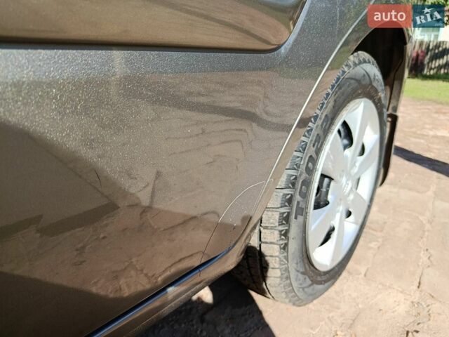 Киа Рио, объемом двигателя 1.4 л и пробегом 168 тыс. км за 5200 $, фото 5 на Automoto.ua