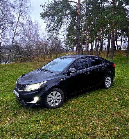 Киа Рио, объемом двигателя 1.6 л и пробегом 231 тыс. км за 5800 $, фото 4 на Automoto.ua