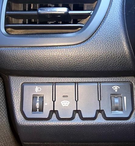 Киа Рио, объемом двигателя 1.6 л и пробегом 231 тыс. км за 5800 $, фото 6 на Automoto.ua