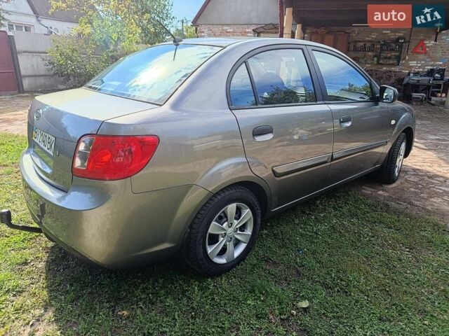 Киа Рио, объемом двигателя 1.4 л и пробегом 168 тыс. км за 5200 $, фото 7 на Automoto.ua