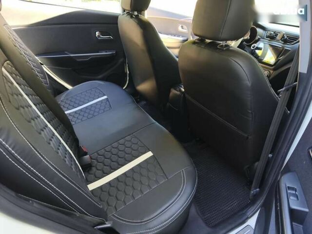 Киа Рио, объемом двигателя 0 л и пробегом 192 тыс. км за 8850 $, фото 10 на Automoto.ua