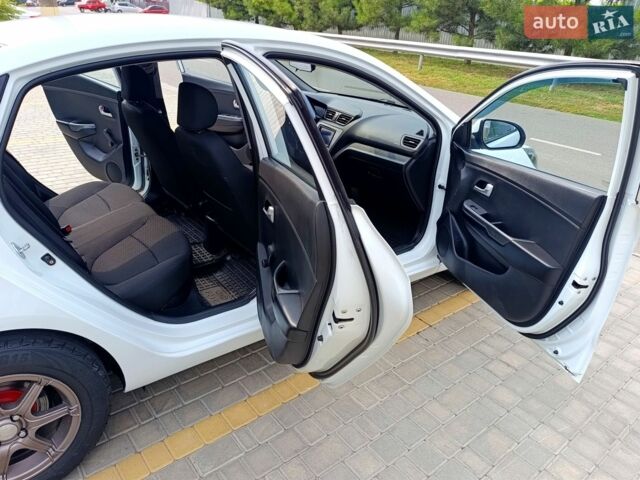 Кіа Ріо, об'ємом двигуна 1.4 л та пробігом 99 тис. км за 6500 $, фото 13 на Automoto.ua