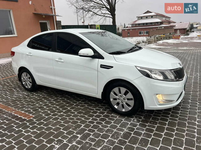 Кіа Ріо, об'ємом двигуна 1.59 л та пробігом 42 тис. км за 9600 $, фото 5 на Automoto.ua