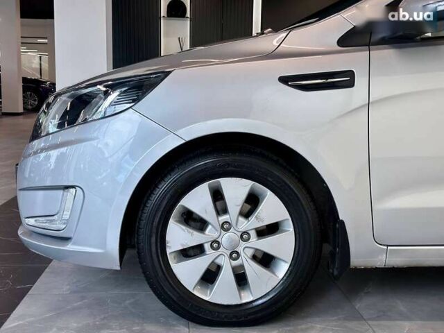 Киа Рио, объемом двигателя 1.6 л и пробегом 56 тыс. км за 9390 $, фото 5 на Automoto.ua