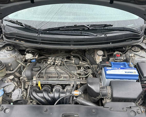 Киа Рио, объемом двигателя 1.4 л и пробегом 100 тыс. км за 8200 $, фото 20 на Automoto.ua