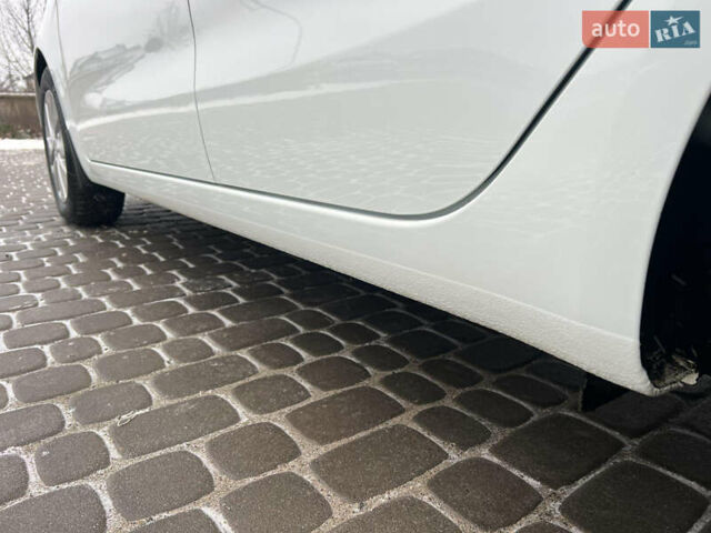 Кіа Ріо, об'ємом двигуна 1.59 л та пробігом 42 тис. км за 9600 $, фото 15 на Automoto.ua