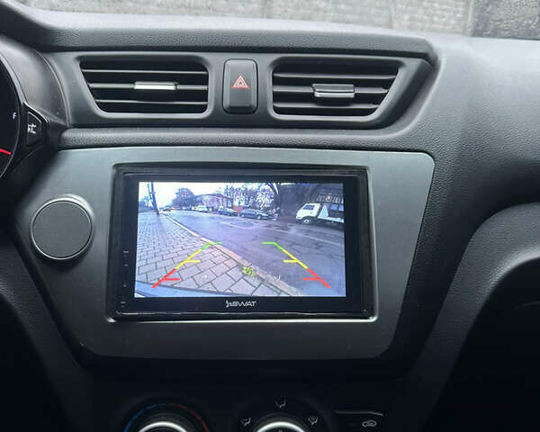 Киа Рио, объемом двигателя 1.4 л и пробегом 100 тыс. км за 8200 $, фото 13 на Automoto.ua