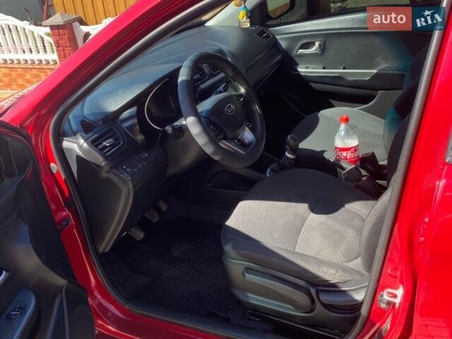 Киа Рио, объемом двигателя 1.4 л и пробегом 180 тыс. км за 7200 $, фото 4 на Automoto.ua