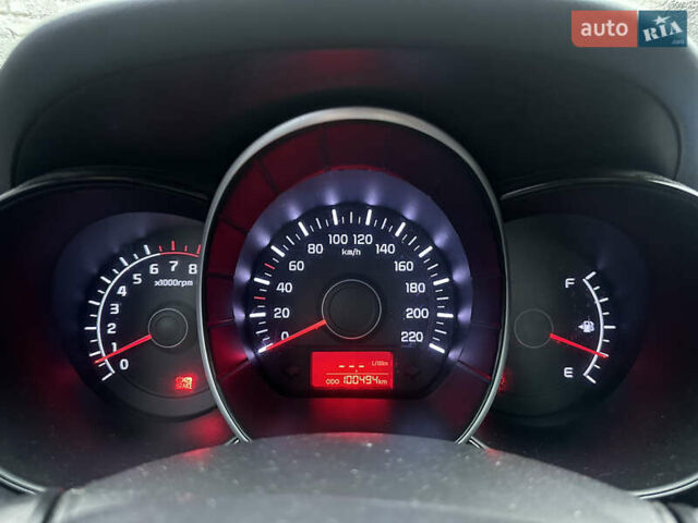 Киа Рио, объемом двигателя 1.4 л и пробегом 100 тыс. км за 8200 $, фото 9 на Automoto.ua