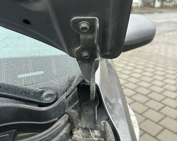 Киа Рио, объемом двигателя 1.4 л и пробегом 100 тыс. км за 8200 $, фото 17 на Automoto.ua