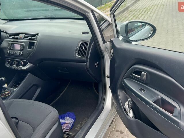 Киа Рио, объемом двигателя 1.2 л и пробегом 123 тыс. км за 6500 $, фото 13 на Automoto.ua