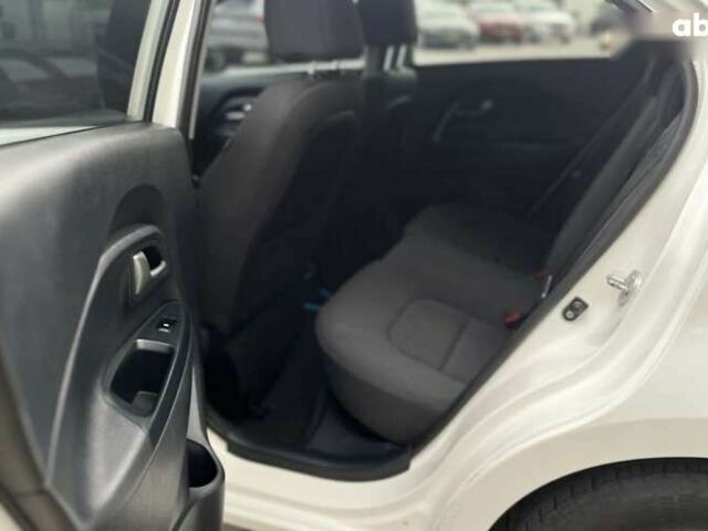 Киа Рио, объемом двигателя 1.4 л и пробегом 280 тыс. км за 6800 $, фото 22 на Automoto.ua
