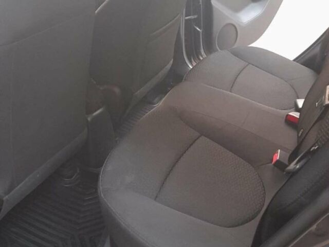 Киа Рио, объемом двигателя 1.4 л и пробегом 68 тыс. км за 9000 $, фото 2 на Automoto.ua