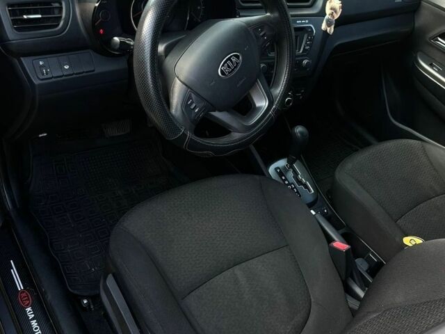 Киа Рио, объемом двигателя 1.6 л и пробегом 220 тыс. км за 7500 $, фото 11 на Automoto.ua