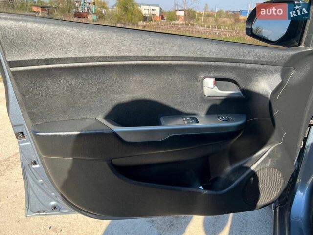 Киа Рио, объемом двигателя 1.4 л и пробегом 120 тыс. км за 6499 $, фото 6 на Automoto.ua