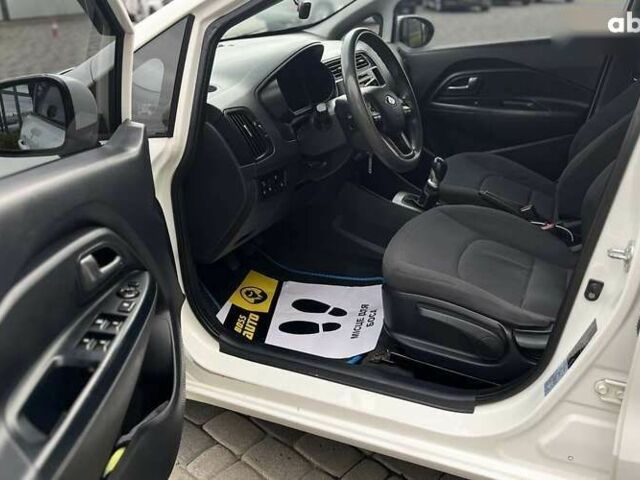 Киа Рио, объемом двигателя 1.4 л и пробегом 280 тыс. км за 6800 $, фото 8 на Automoto.ua