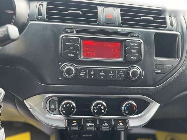 Киа Рио, объемом двигателя 1.4 л и пробегом 280 тыс. км за 6800 $, фото 20 на Automoto.ua