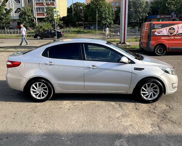 Киа Рио, объемом двигателя 1.6 л и пробегом 195 тыс. км за 8700 $, фото 6 на Automoto.ua