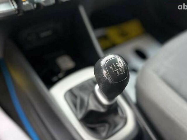 Киа Рио, объемом двигателя 1.4 л и пробегом 280 тыс. км за 6800 $, фото 19 на Automoto.ua