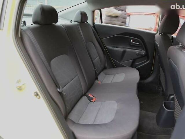 Киа Рио, объемом двигателя 1.6 л и пробегом 91 тыс. км за 7700 $, фото 8 на Automoto.ua