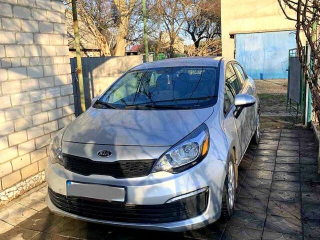 Киа Рио, объемом двигателя 1.6 л и пробегом 107 тыс. км за 7200 $, фото 2 на Automoto.ua