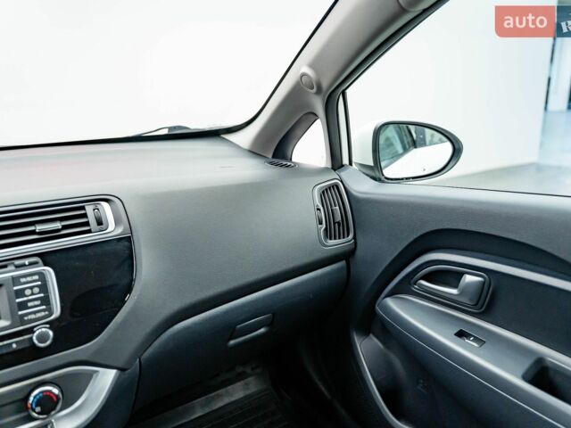 Кіа Ріо, об'ємом двигуна 1.4 л та пробігом 113 тис. км за 8379 $, фото 10 на Automoto.ua