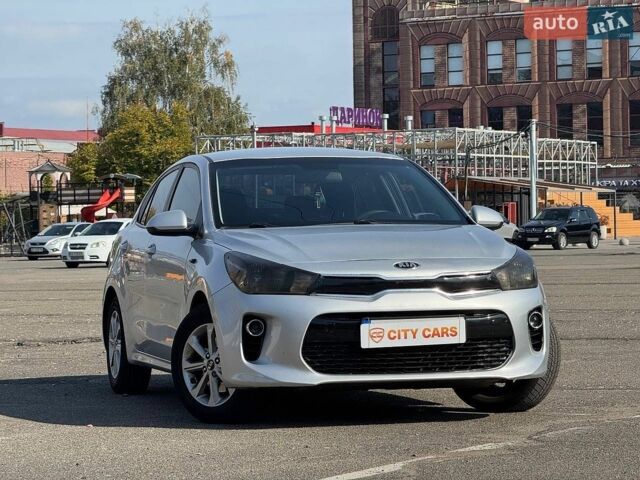 Киа Рио, объемом двигателя 1.6 л и пробегом 180 тыс. км за 10500 $, фото 1 на Automoto.ua