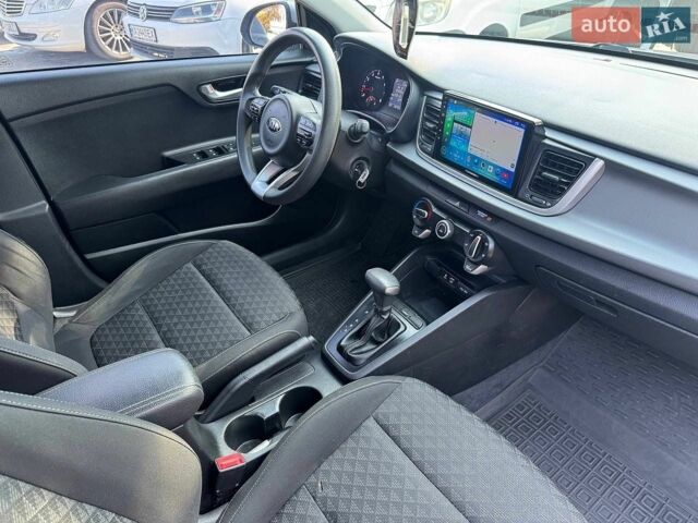 Киа Рио, объемом двигателя 1.6 л и пробегом 180 тыс. км за 10500 $, фото 25 на Automoto.ua