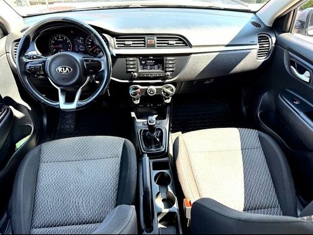 Киа Рио, объемом двигателя 1.4 л и пробегом 125 тыс. км за 9200 $, фото 7 на Automoto.ua