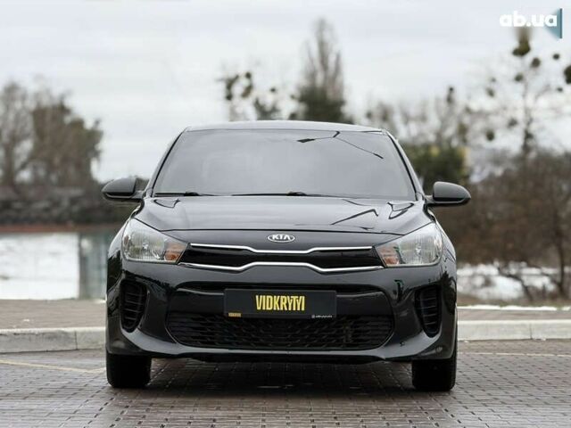 Киа Рио, объемом двигателя 1.6 л и пробегом 135 тыс. км за 9800 $, фото 4 на Automoto.ua