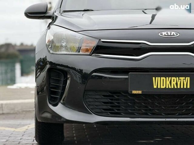 Киа Рио, объемом двигателя 1.6 л и пробегом 135 тыс. км за 9800 $, фото 5 на Automoto.ua