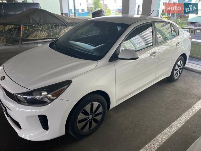 Кіа Ріо, об'ємом двигуна 1.59 л та пробігом 100 тис. км за 10000 $, фото 6 на Automoto.ua