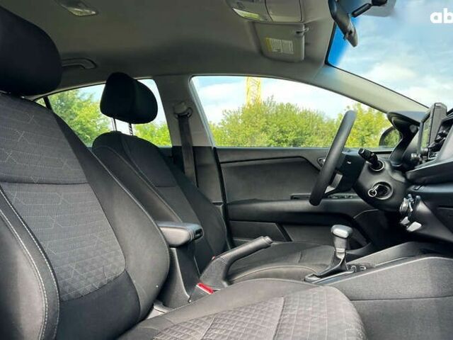 Кіа Ріо, об'ємом двигуна 1.6 л та пробігом 142 тис. км за 11999 $, фото 16 на Automoto.ua
