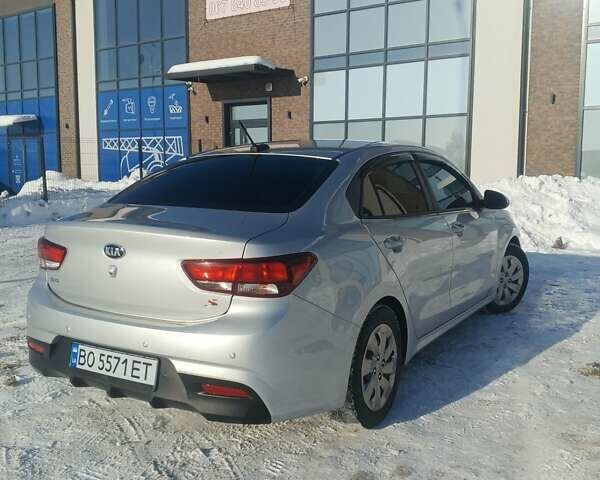 Кіа Ріо, об'ємом двигуна 1.59 л та пробігом 100 тис. км за 10999 $, фото 11 на Automoto.ua