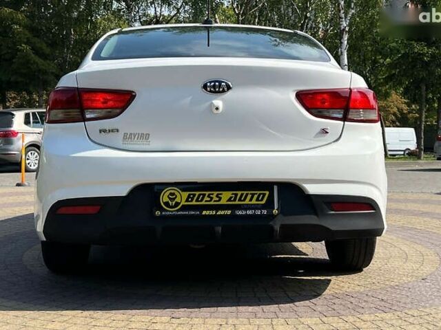 Кіа Ріо, об'ємом двигуна 1.6 л та пробігом 142 тис. км за 11999 $, фото 5 на Automoto.ua
