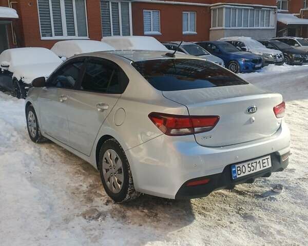 Кіа Ріо, об'ємом двигуна 1.59 л та пробігом 100 тис. км за 10999 $, фото 13 на Automoto.ua