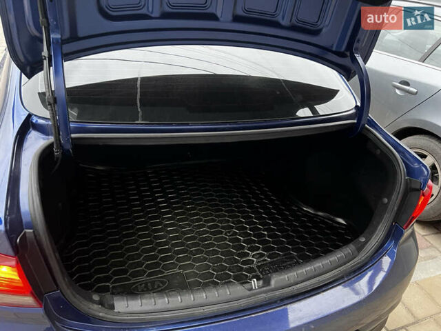 Кіа Ріо, об'ємом двигуна 1.59 л та пробігом 130 тис. км за 13500 $, фото 5 на Automoto.ua