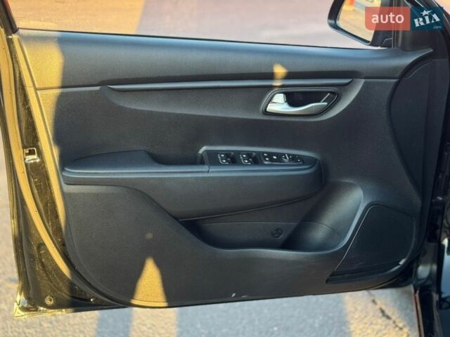 Киа Рио, объемом двигателя 1.37 л и пробегом 66 тыс. км за 13900 $, фото 4 на Automoto.ua