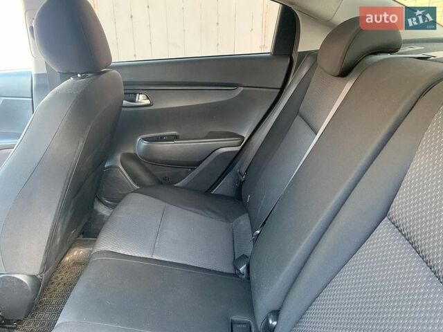 Киа Рио, объемом двигателя 1.4 л и пробегом 42 тыс. км за 12999 $, фото 4 на Automoto.ua