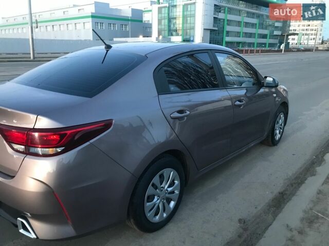 Киа Рио, объемом двигателя 1.4 л и пробегом 42 тыс. км за 13550 $, фото 2 на Automoto.ua