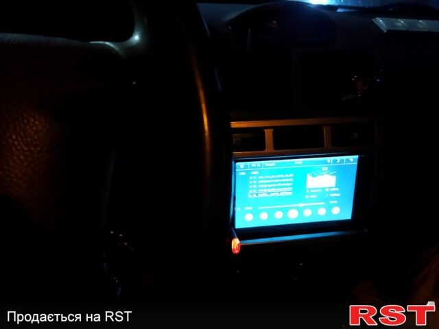 Киа Рио, объемом двигателя 1.3 л и пробегом 374 тыс. км за 3000 $, фото 9 на Automoto.ua