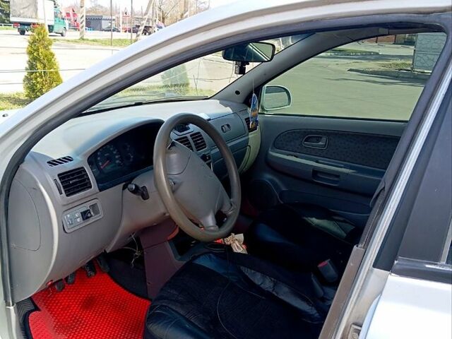 Киа Рио, объемом двигателя 1.3 л и пробегом 374 тыс. км за 3000 $, фото 5 на Automoto.ua