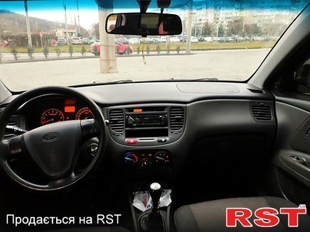 Киа Рио, объемом двигателя 1.4 л и пробегом 171 тыс. км за 4450 $, фото 13 на Automoto.ua